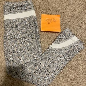 Lululemon leggings cropped size 2